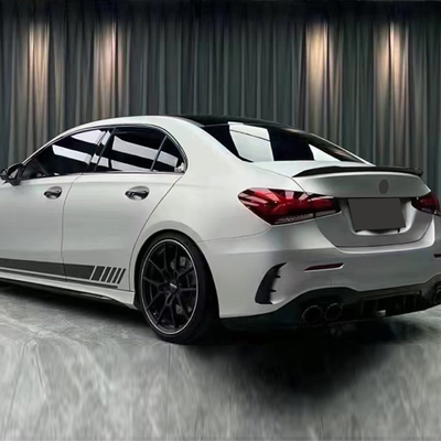 19-24 BENZ A Verhoog stijl en prestaties met een OEM Amg-a45 Style achter spoiler