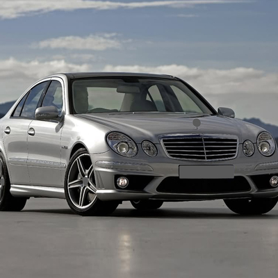 Pas uw Mercedes Benz E-klasse W211 2004-2008 aan met onze Morden Luxury Body Kit