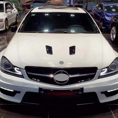 Mercedes-Benz C-Klasse W204 Autogitter gewijzigd naar C63 AMG Style Front Bumper Grille