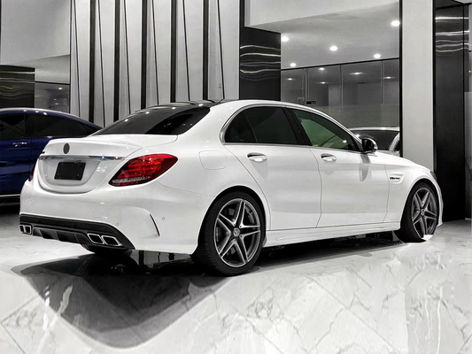 Auto-accessoires Auto zijrokken Benz C Gemodificeerd naar C63 AMG Style 2015-2018 Body Kits